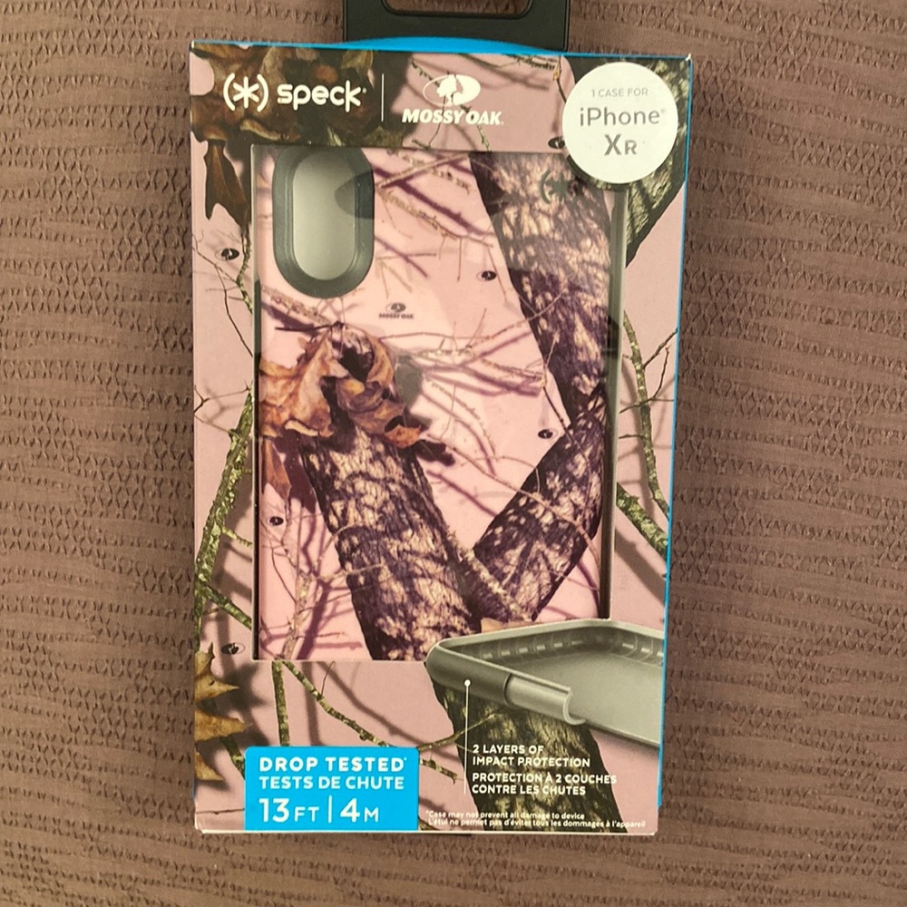 Speck Presidio inked mossy oak edition for iPhone XR case. New authentic. Sealed
